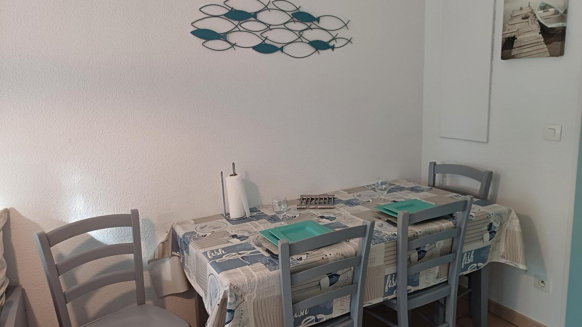 T2 Turquoise Ondres Plage Avec Piscine Et Tennis Luaran gambar