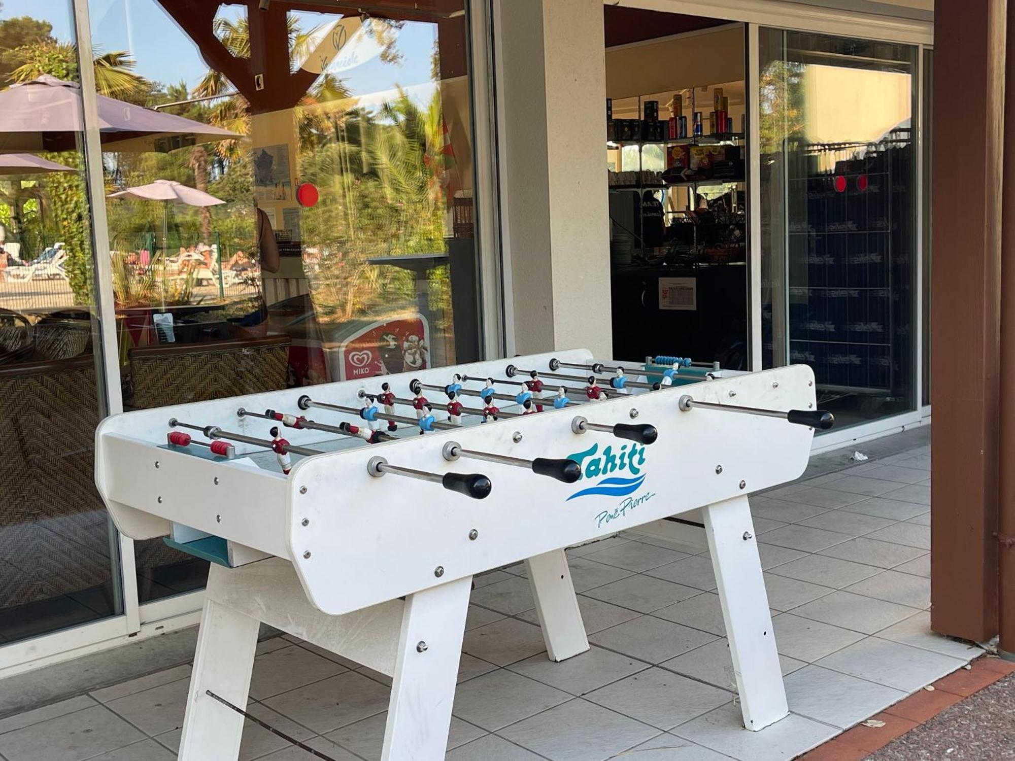 T2 Turquoise Ondres Plage Avec Piscine Et Tennis Luaran gambar